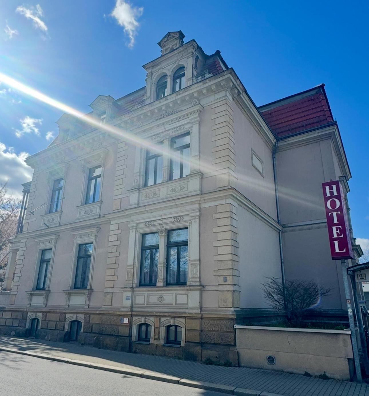 Hotel Villa Kipping Am Hauptbahnhof Dresde Exterior foto